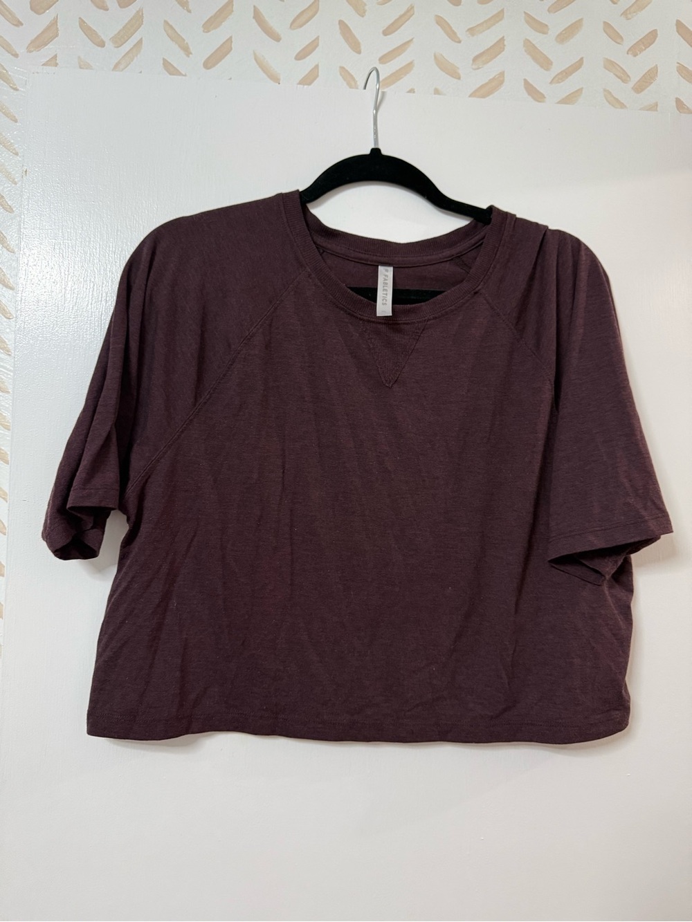 Fabletics Relaxed Crop Tee - Deep Plum